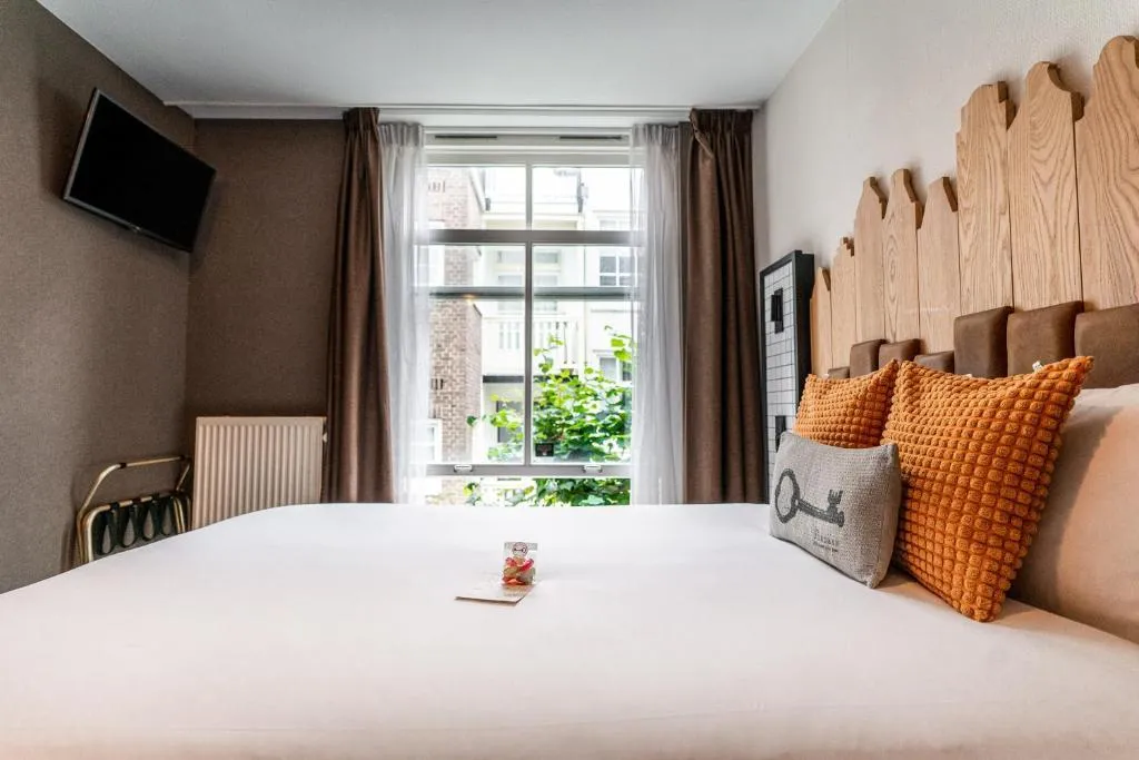DOUBLE BASIC Room, Mr Jordaan Hotel, Amsterdam