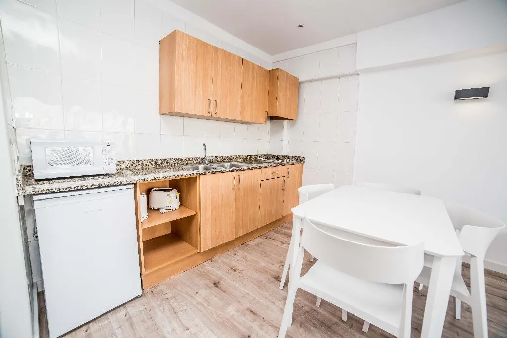 APARTMENT SEA VIEW ONE BEDROOM Room, Pierre & Vacances Mallorca Portofino, Majorca