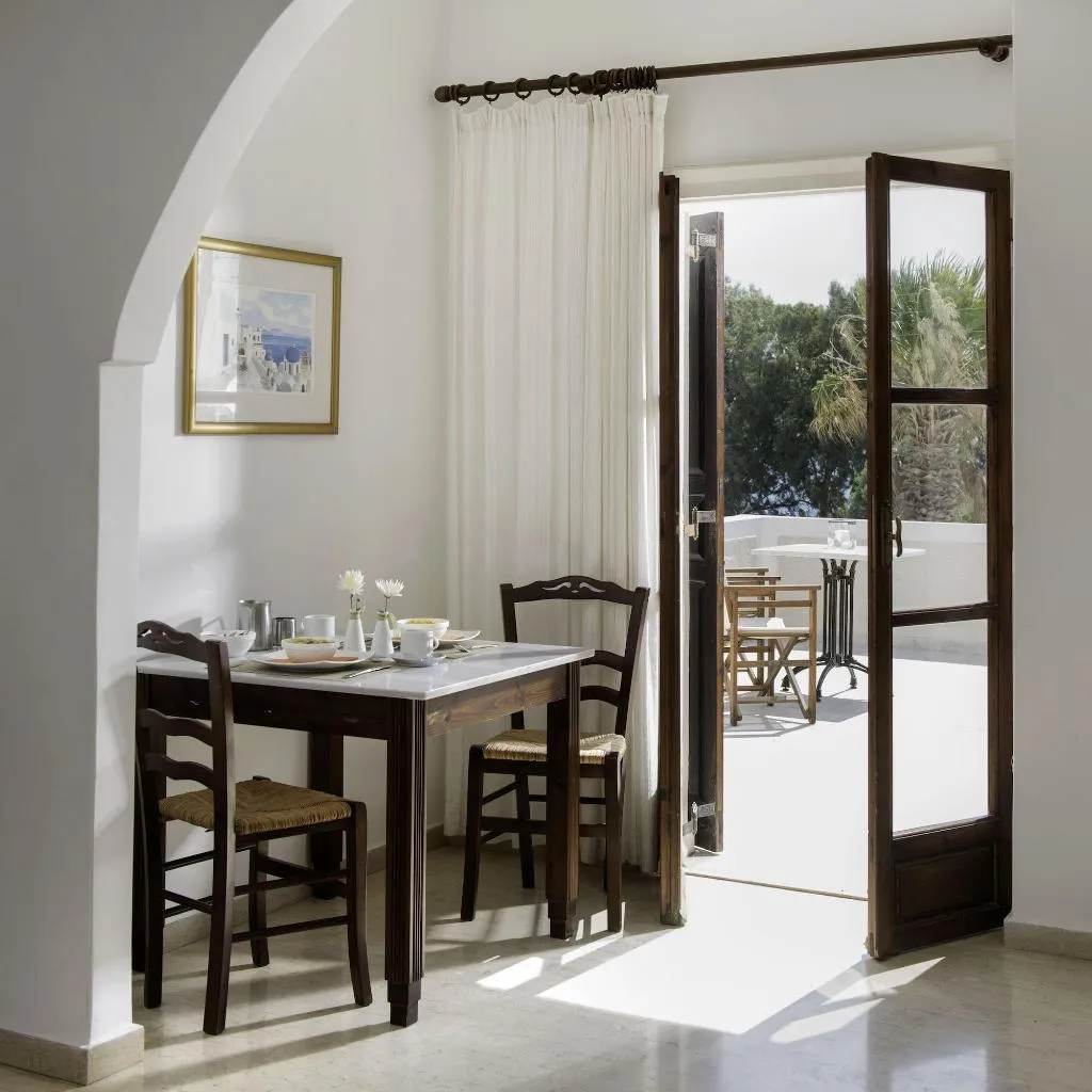 Room, Makris Beach Hotel, Santorini