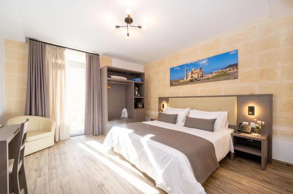 Room, C4 Retreats Gozo, Gozo