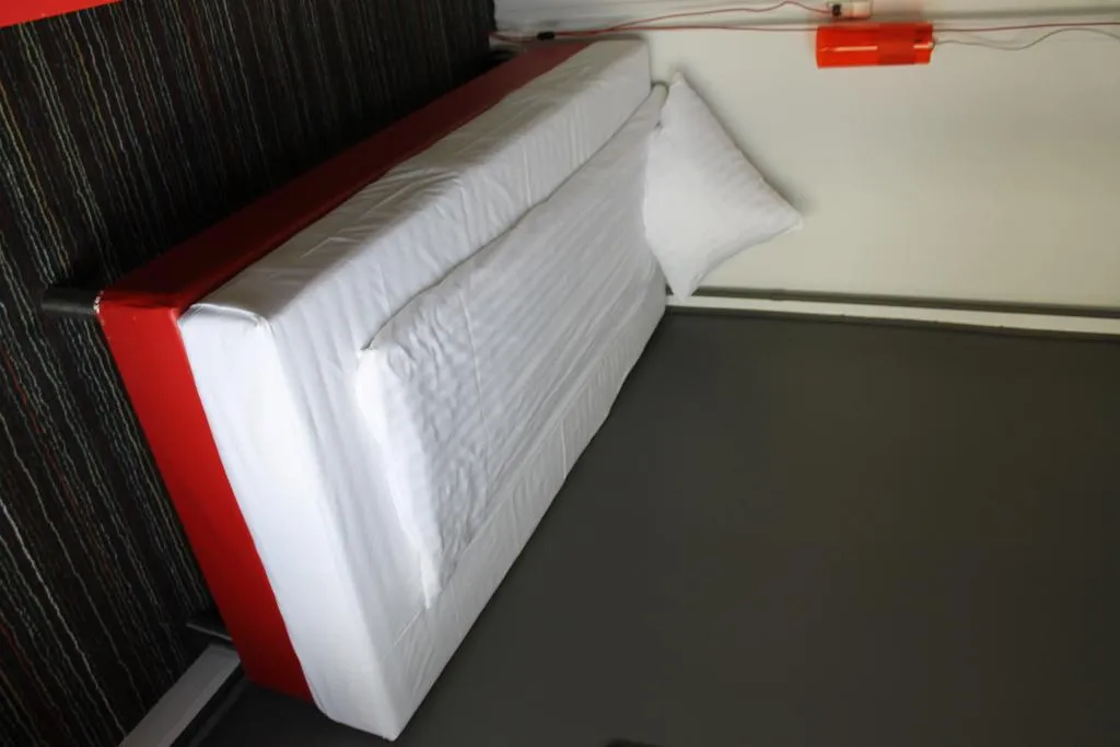 SINGLE WITH SHARED BATHROOM Room, Annex Copenhagen, Copenhagen