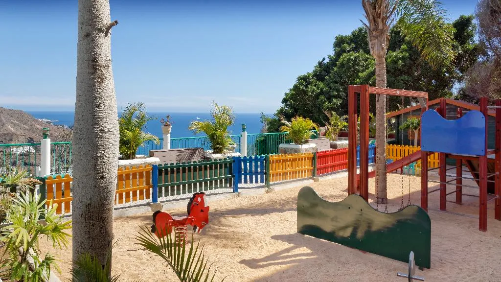Sports and Entertainment, Monteparaiso, Gran Canaria