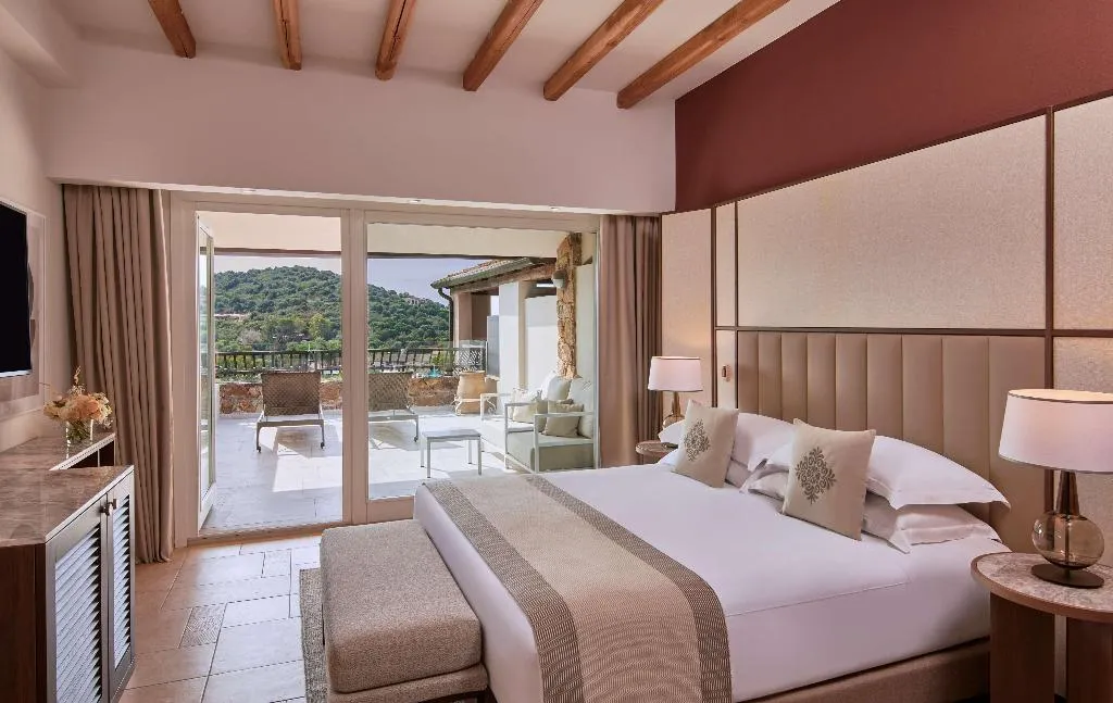 DOUBLE DELUXE Room, Conrad Chia Laguna Sardinia, Cagliari