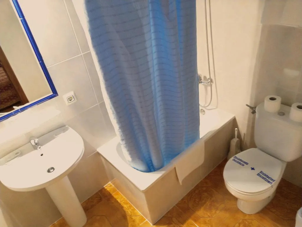 QUADRUPLE STANDARD Room, Bellido, Andalucia