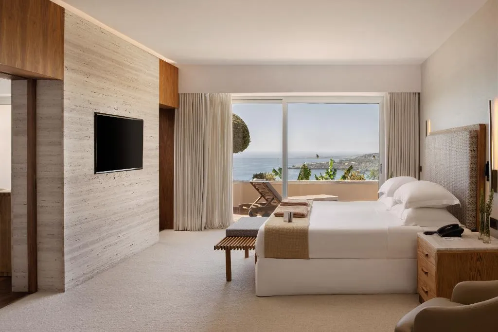 SUITE LUXURY SEA VIEW Room, Grecian Park, Cyprus