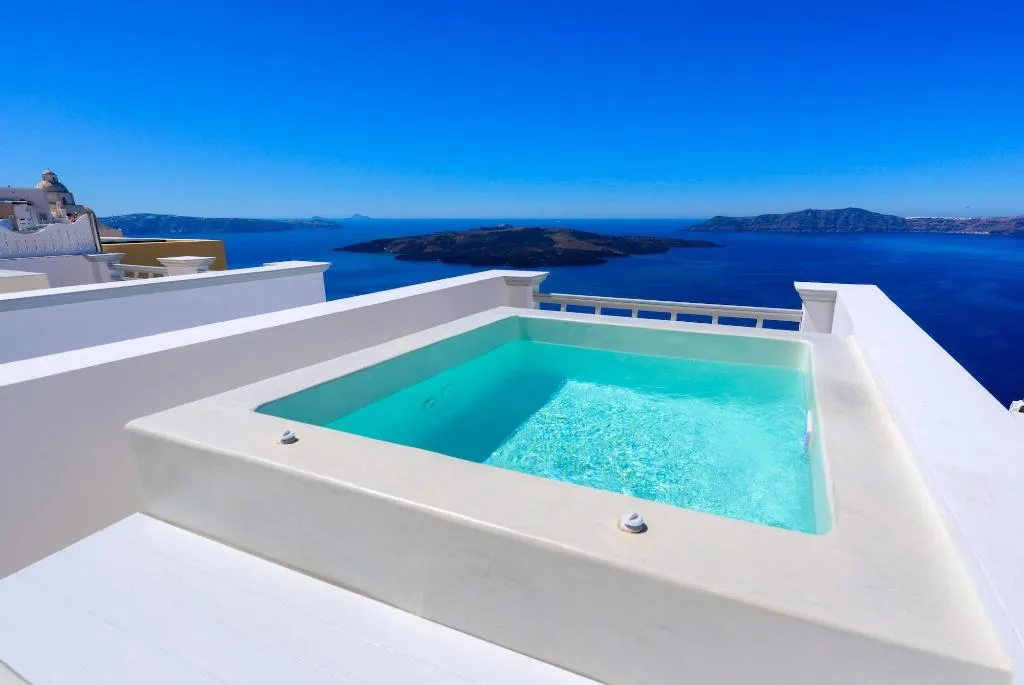 Room, Iriana Suites, Santorini