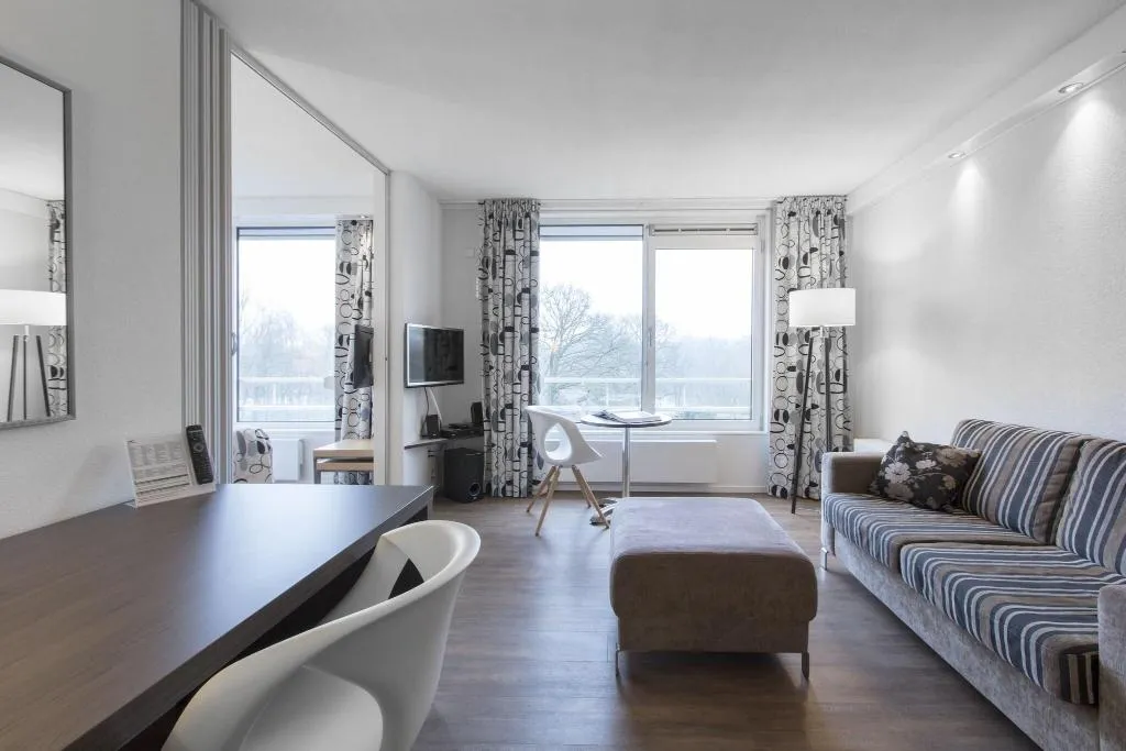 Room, Hotel Mitland, Amsterdam