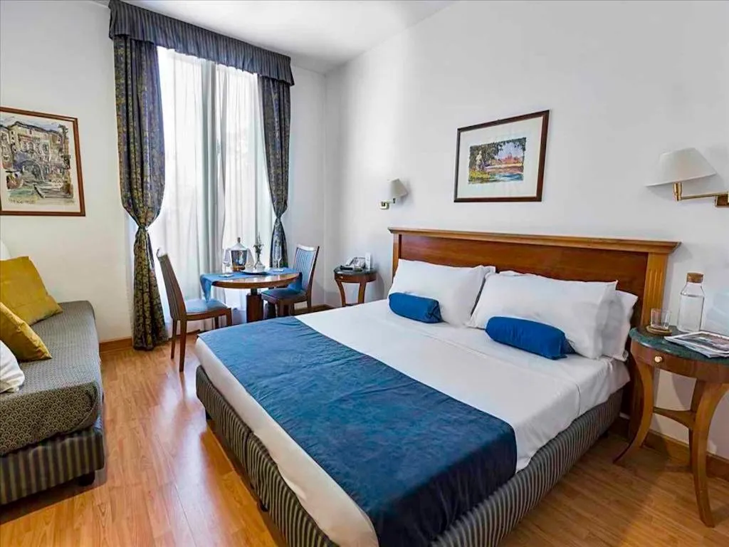TRIPLE SUPERIOR Room, Diplomatic Rome, Rome