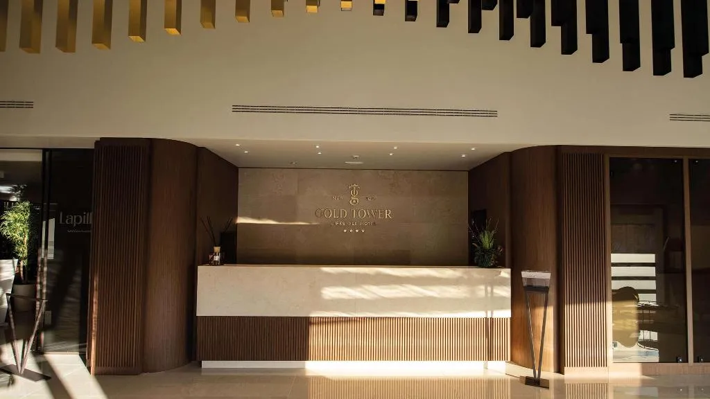 Lobby, Gold Tower Lifestyle Hotel, Naples