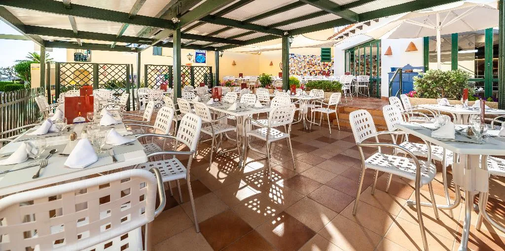 Restaurant, Apartamentos Globales Binimar, Menorca