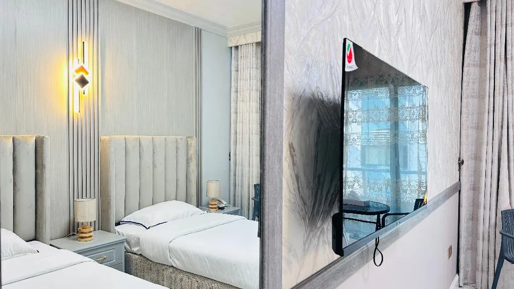 Double or Twin DELUXE Room, Palette San Marino Hotel, Dubai