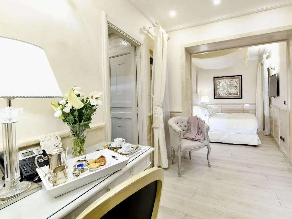 TWIN SUPERIOR Room, Hotel Barocco, Rome
