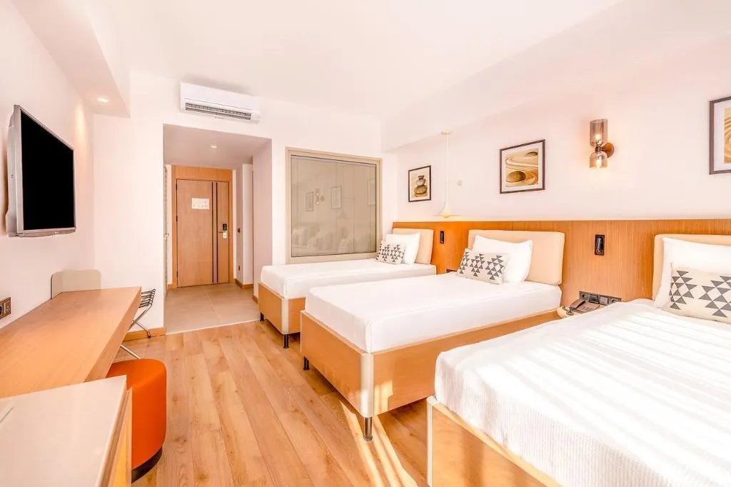 DOUBLE SINGLE USE STANDARD Room, Belek Beach Resort, Antalya