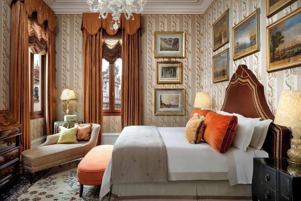 SUITE KING SIZE BED Room, The Gritti Palace, a Luxury Collection Hotel, Venice