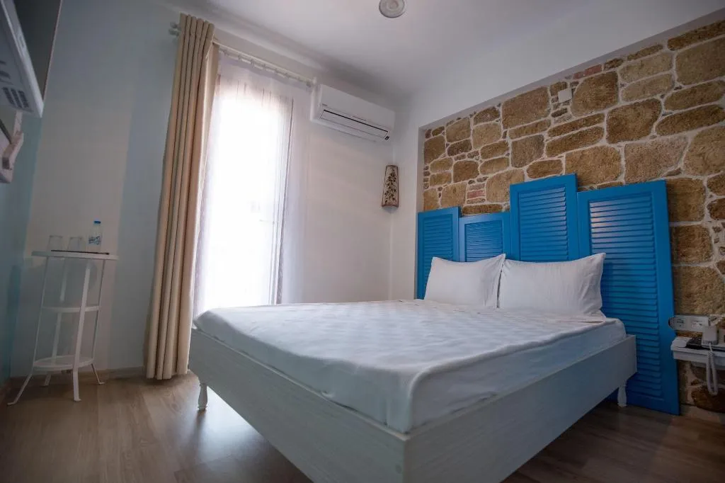 Room, Menendi Otel, Izmir