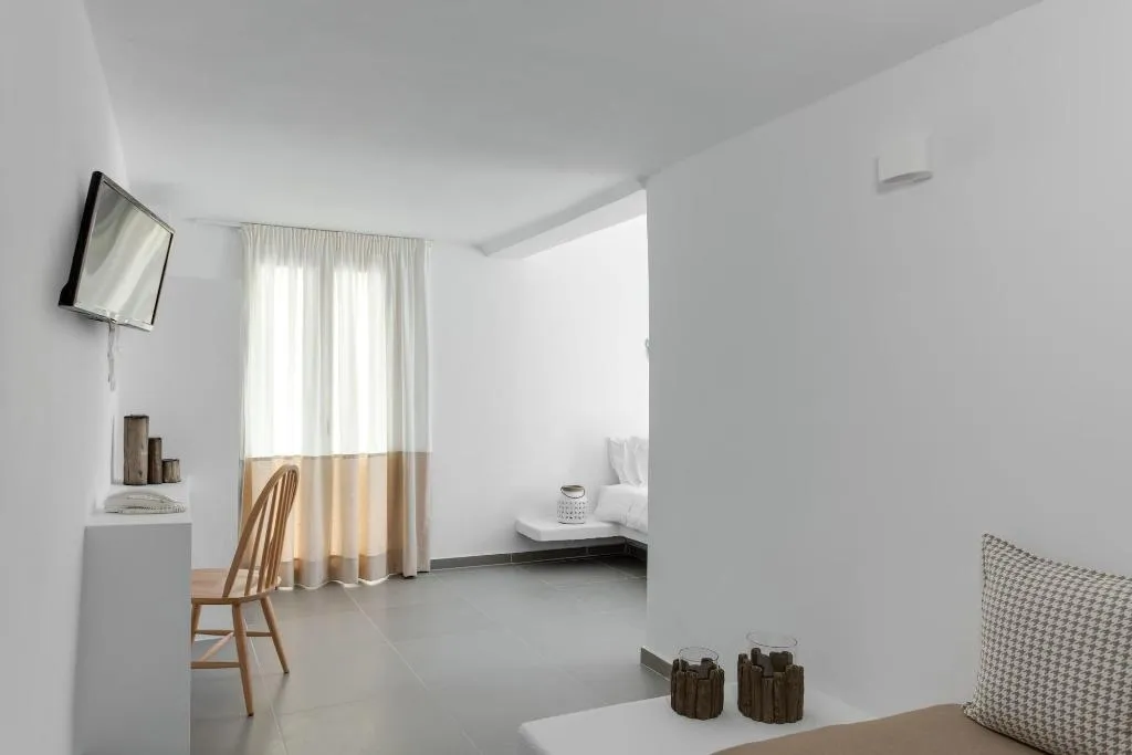 Room, Hotel Eucalyptus, Santorini