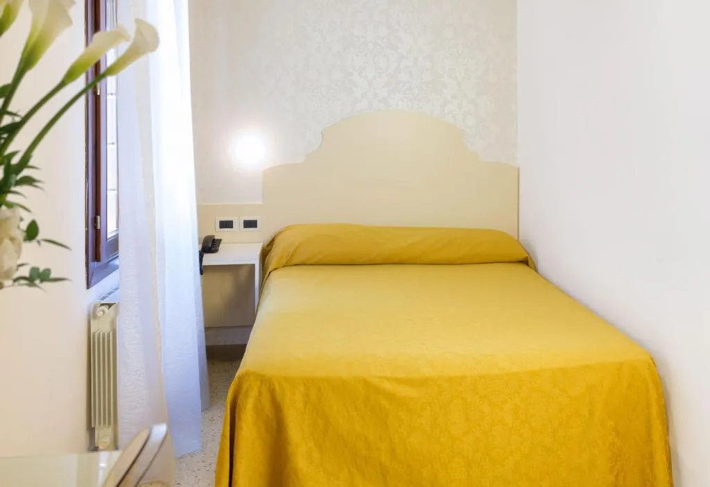 Room, Hotel Adriatico, Venice