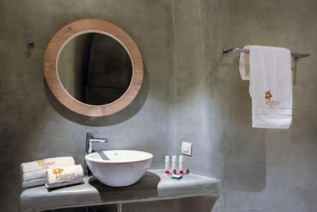 Room, Iriana Suites, Santorini