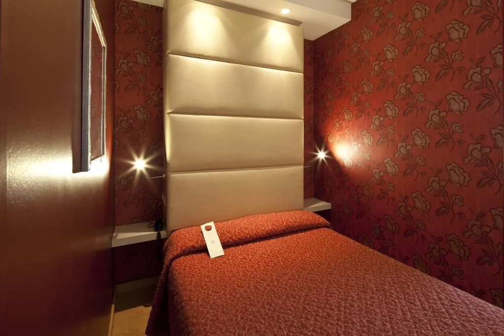 SINGLE STANDARD Room, Hotel Nasco, Milan