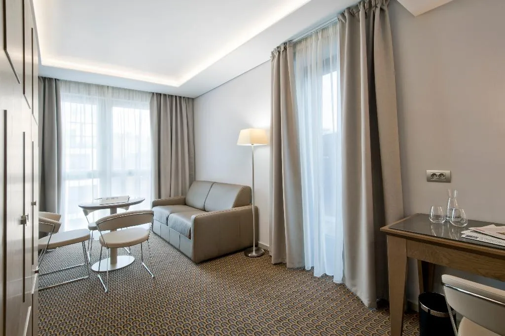 FAMILY ROOM STANDARD Room, Hotel Royal Prague, Prague