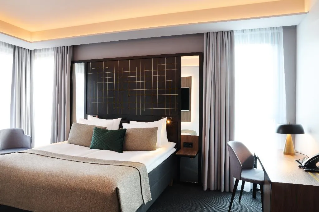 DOUBLE DELUXE Room, TOP CityLine Hotel Reykjavik Saga, Reykjavik