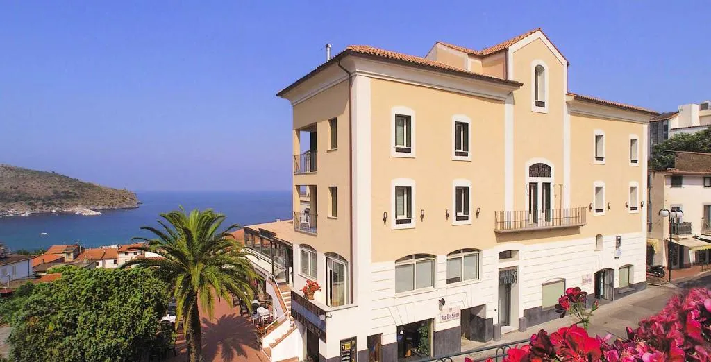 General view, Albergo Santa Caterina, Naples