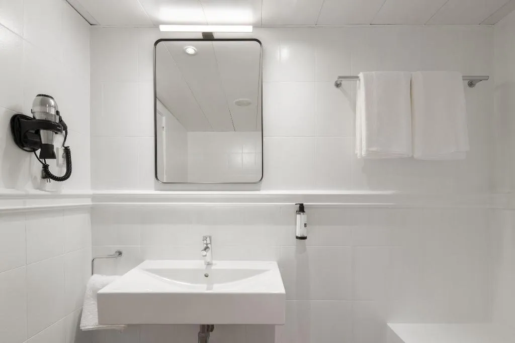 Room, H. Regas, Barcelona