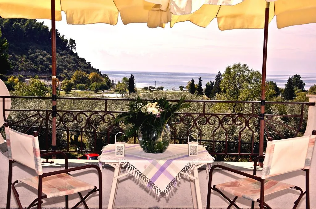 Terrace, Nina Apartments, Skiathos