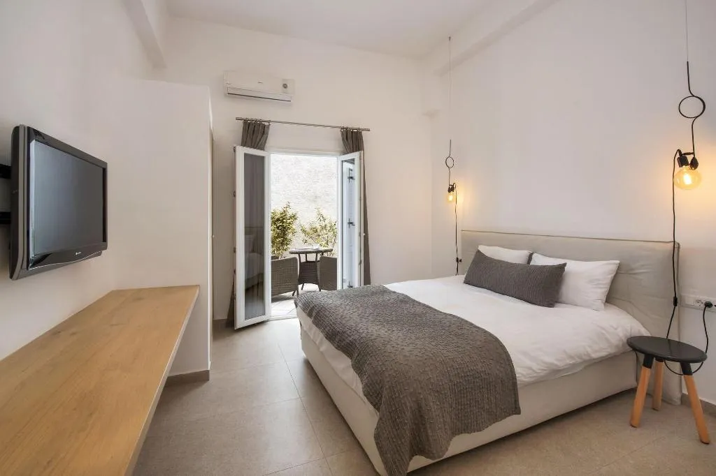 Room, Hotel Eucalyptus, Santorini