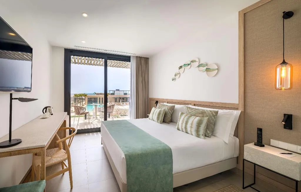 Room SUPERIOR SEA VIEW Room, Barcelo Nura, Menorca