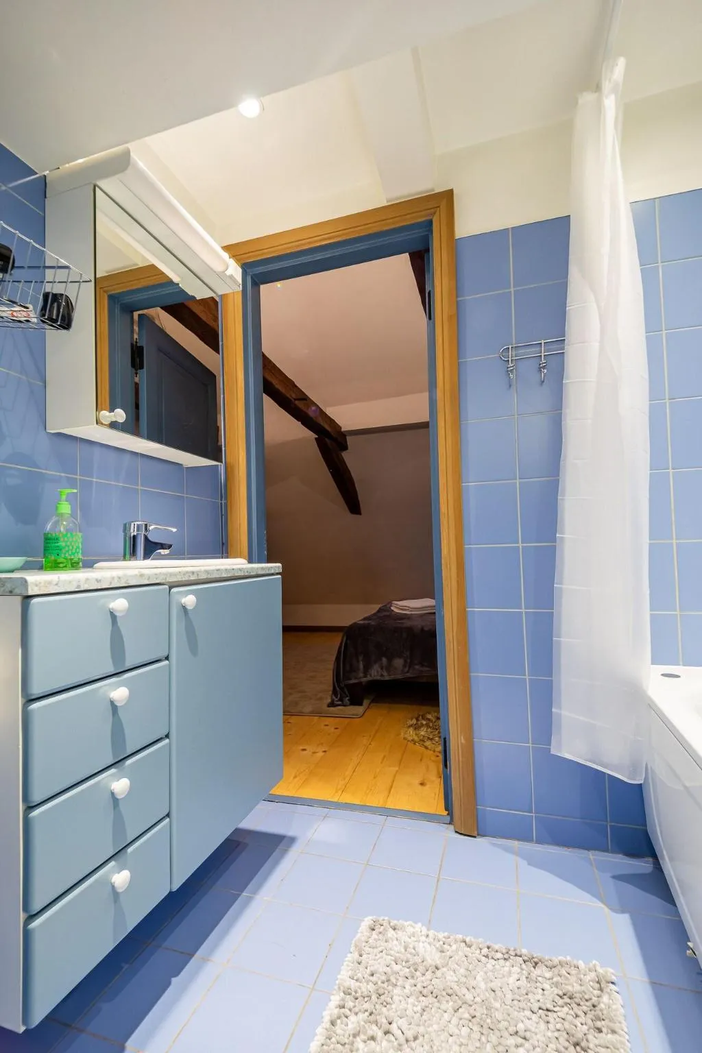 Room, Tallinn Apartments & Rooms - Old Town, Tallinn