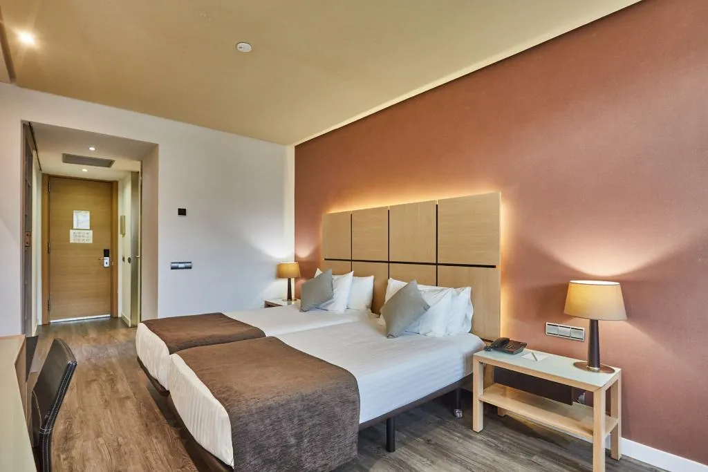 DOUBLE SINGLE USE STANDARD Room, Silken Puerta Valencia, Valencia