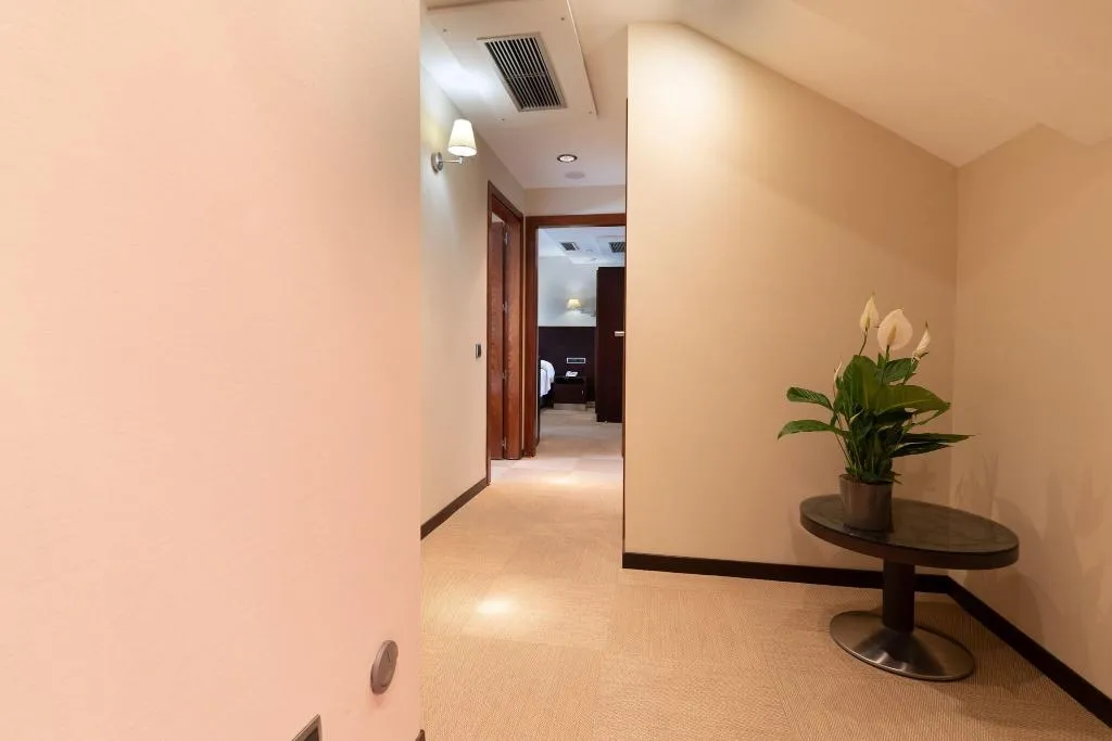 FAMILY ROOM WITH DOUBLE BED Room, San Juan de los Reyes, Madrid