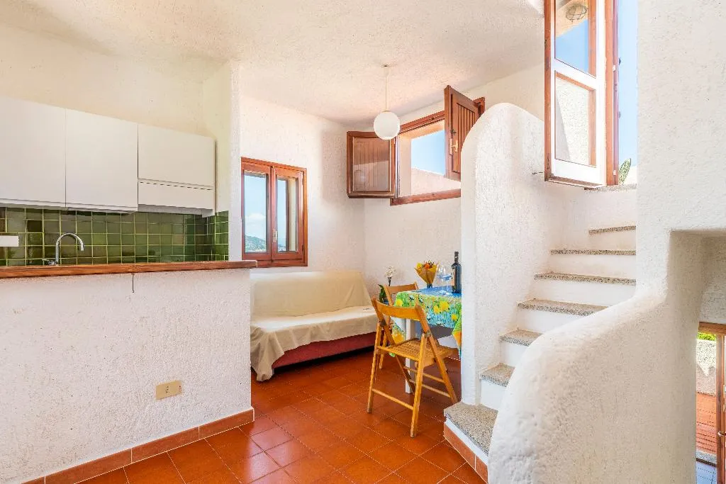 APARTMENT CAPACITY 3 Room, Residence Baia Santa Reparata, Olbia