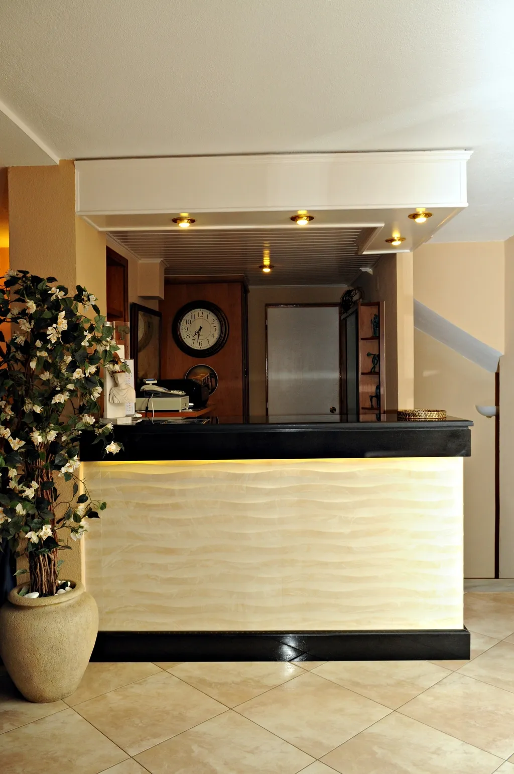 Lobby, Athena, Samos