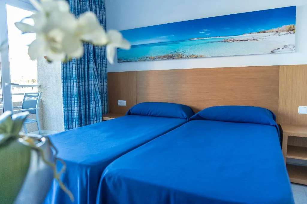 APARTMENT WITH BALCONY Room, Club Cala Romani, Majorca
