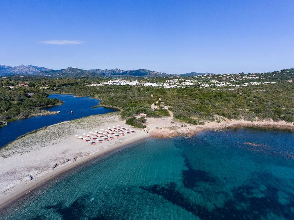 Beach, Grande Baia Resort & Spa, Olbia