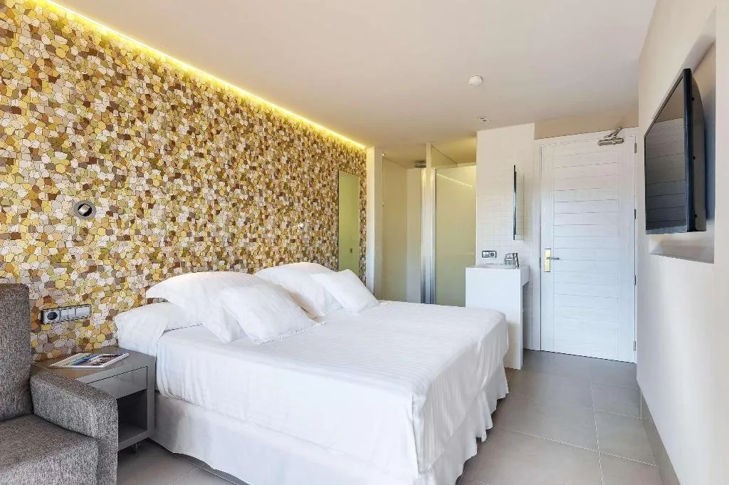 DOUBLE POOL VIEW Room, Occidental Ibiza - All Inclusive, Ibiza