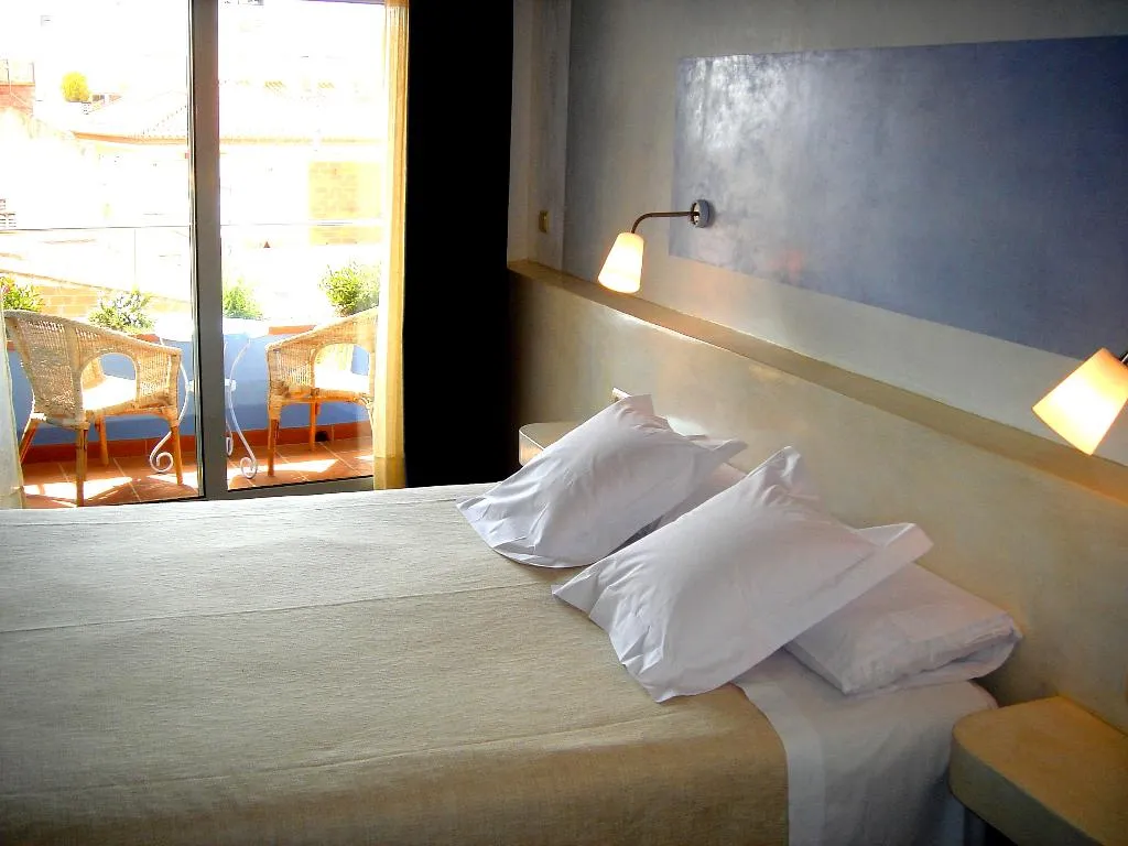 DOUBLE SUPERIOR WITH BALCONY Room, Hotel Carmen, Costa Brava