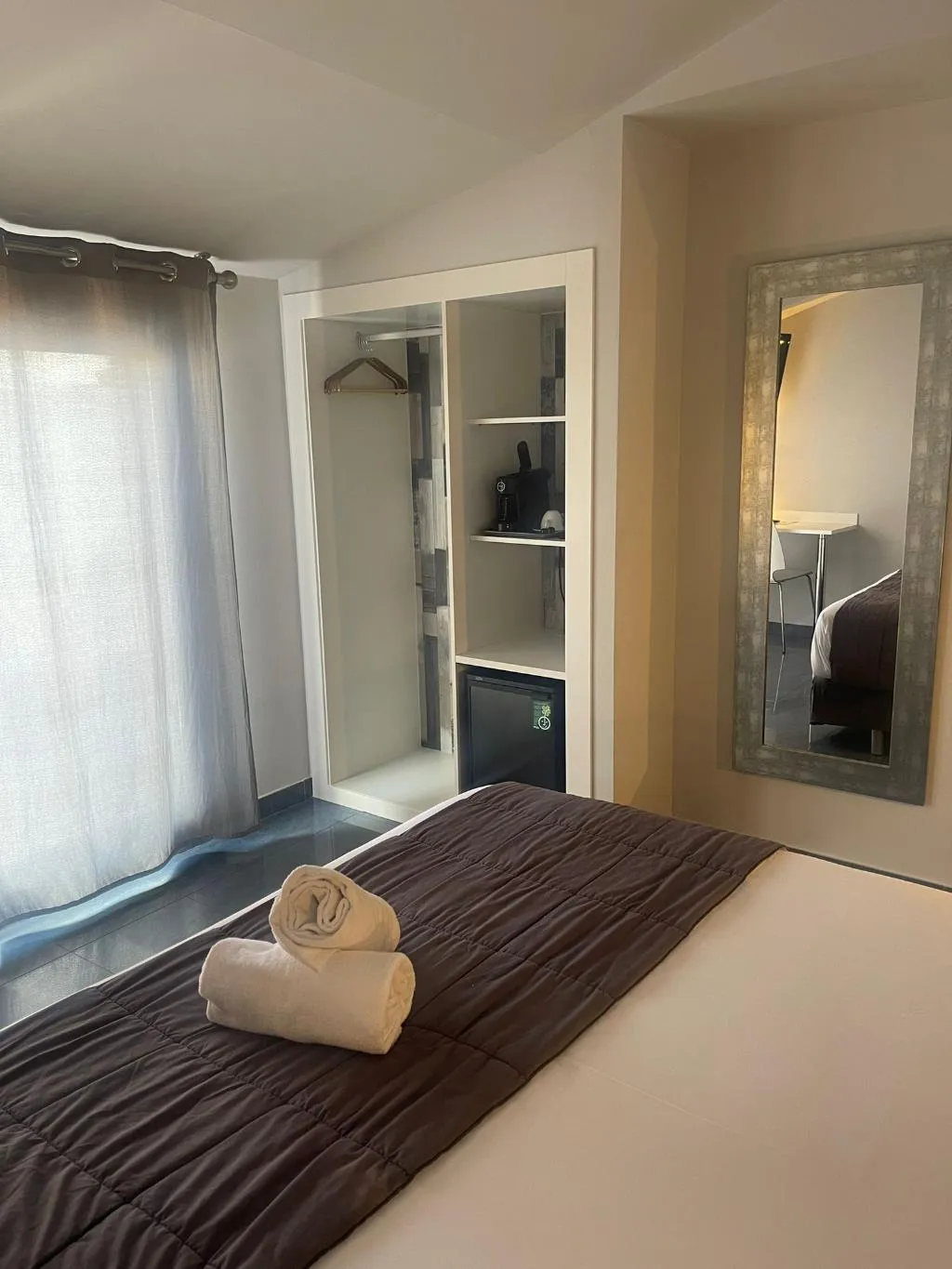 JUNIOR SUITE WITH TERRACE Room, Sant Pere II Hotel, Barcelona