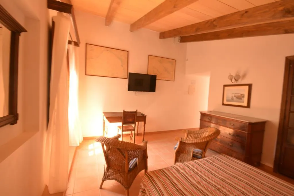 Double or Twin SUPERIOR Room, Finca Agroturismo Dalt Murada, Majorca