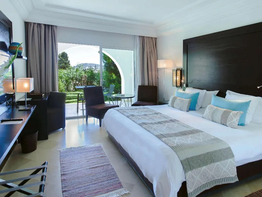 DOUBLE DELUXE SEA VIEW Room, Movenpick Hotel Gammarth Tunis, Tunisia