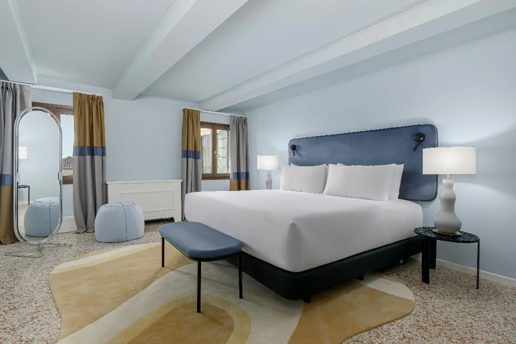APARTMENT STANDARD Room, Palazzo Dei Fiori By Room Mate, Venice