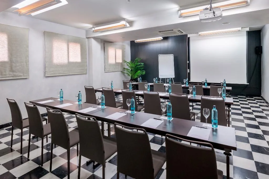Conferences, Salles Hotel Aeroport de Girona, Costa Brava