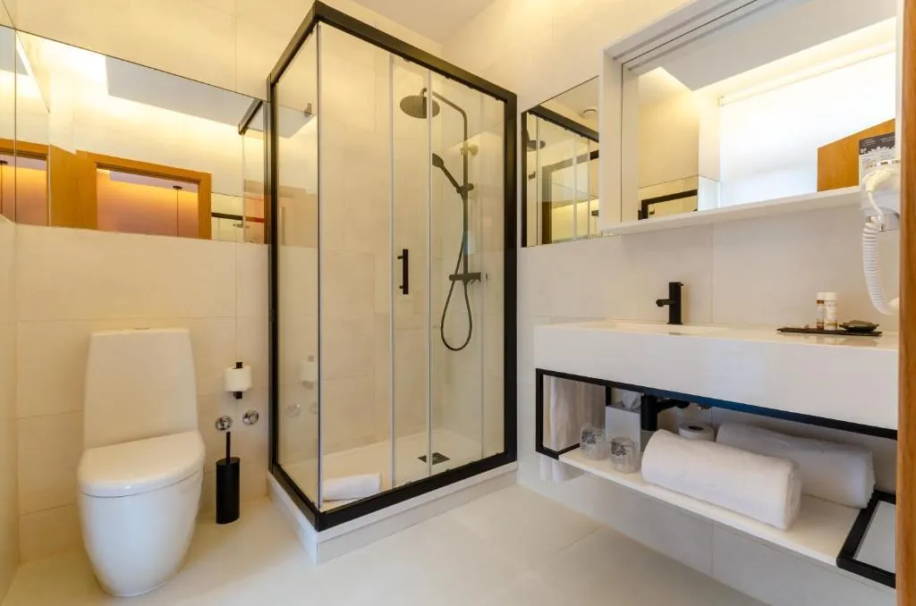 Double or Twin STANDARD Room, Rossio Plaza Hotel, Lisbon