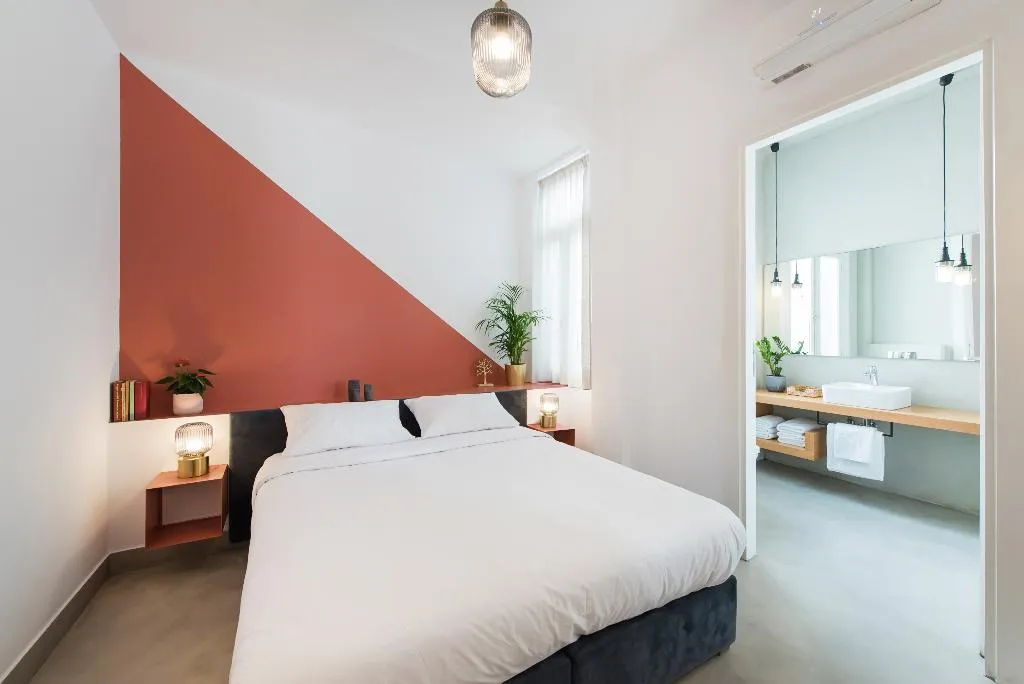 Double or Twin STANDARD Room, MONK Monastiraki Suites, Athens