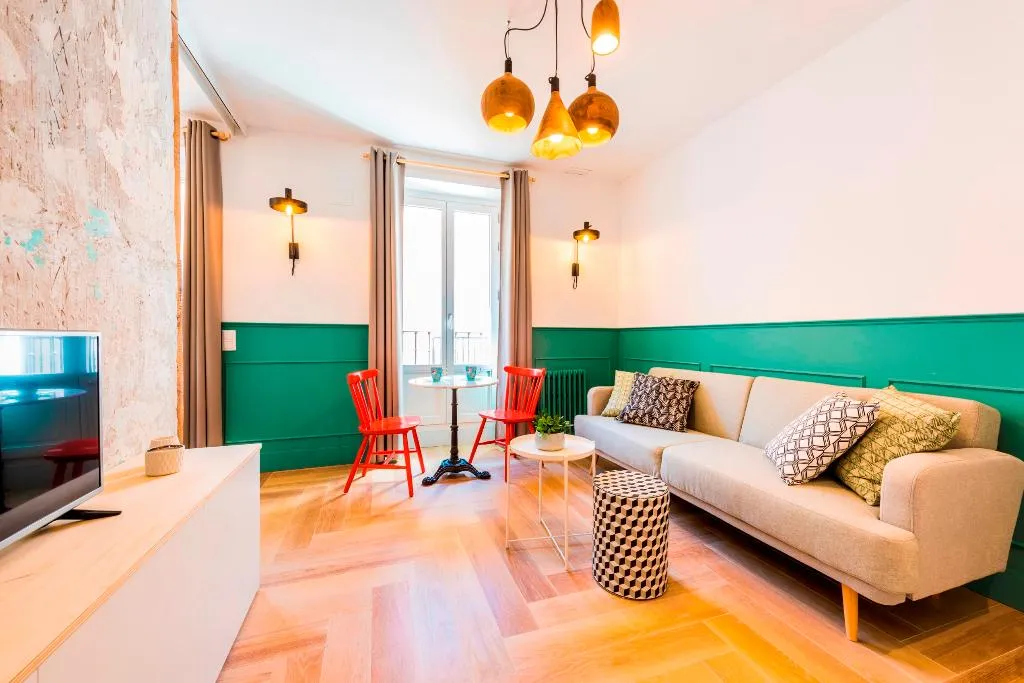 APARTMENT CLASSIC Room, Be Mate Gran Vía Suites, Madrid
