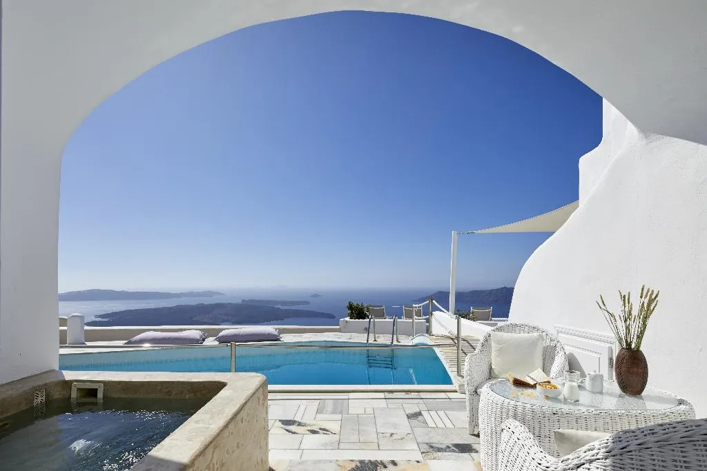 SUITE HONEYMOON Room, Iliovasilema Hotel & Suites, Santorini