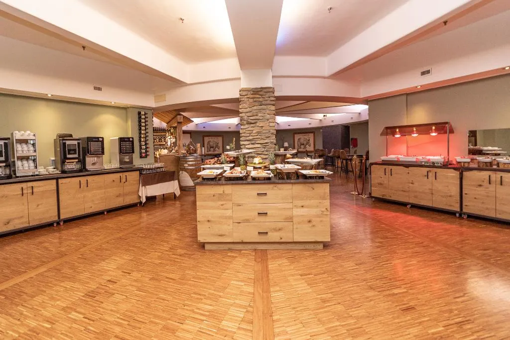 Restaurant, Hotel la Torre Spa & Restaurant, Milan