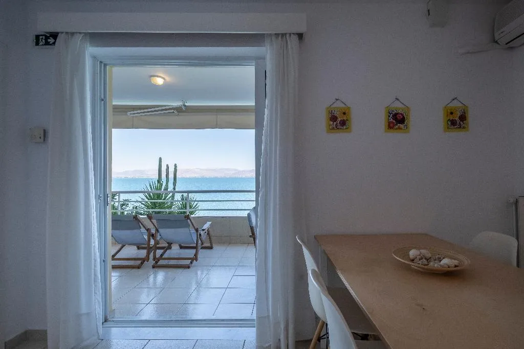 APARTMENT SEA VIEW Room, Meli Apartments & Villas, Kalamata